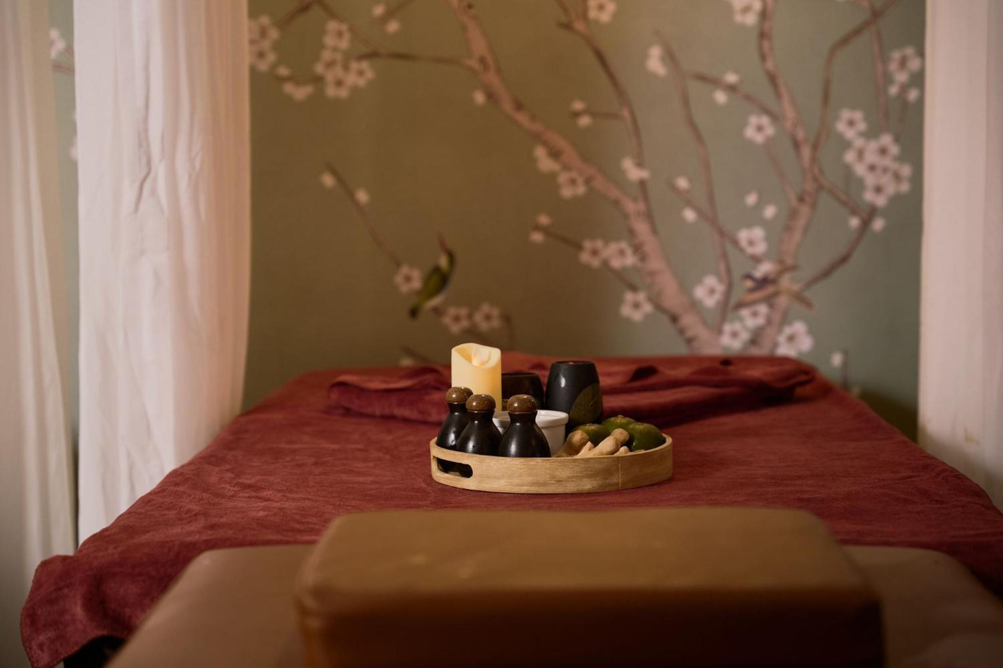 Amara Hanoi Hotel And Spa Bagian luar foto