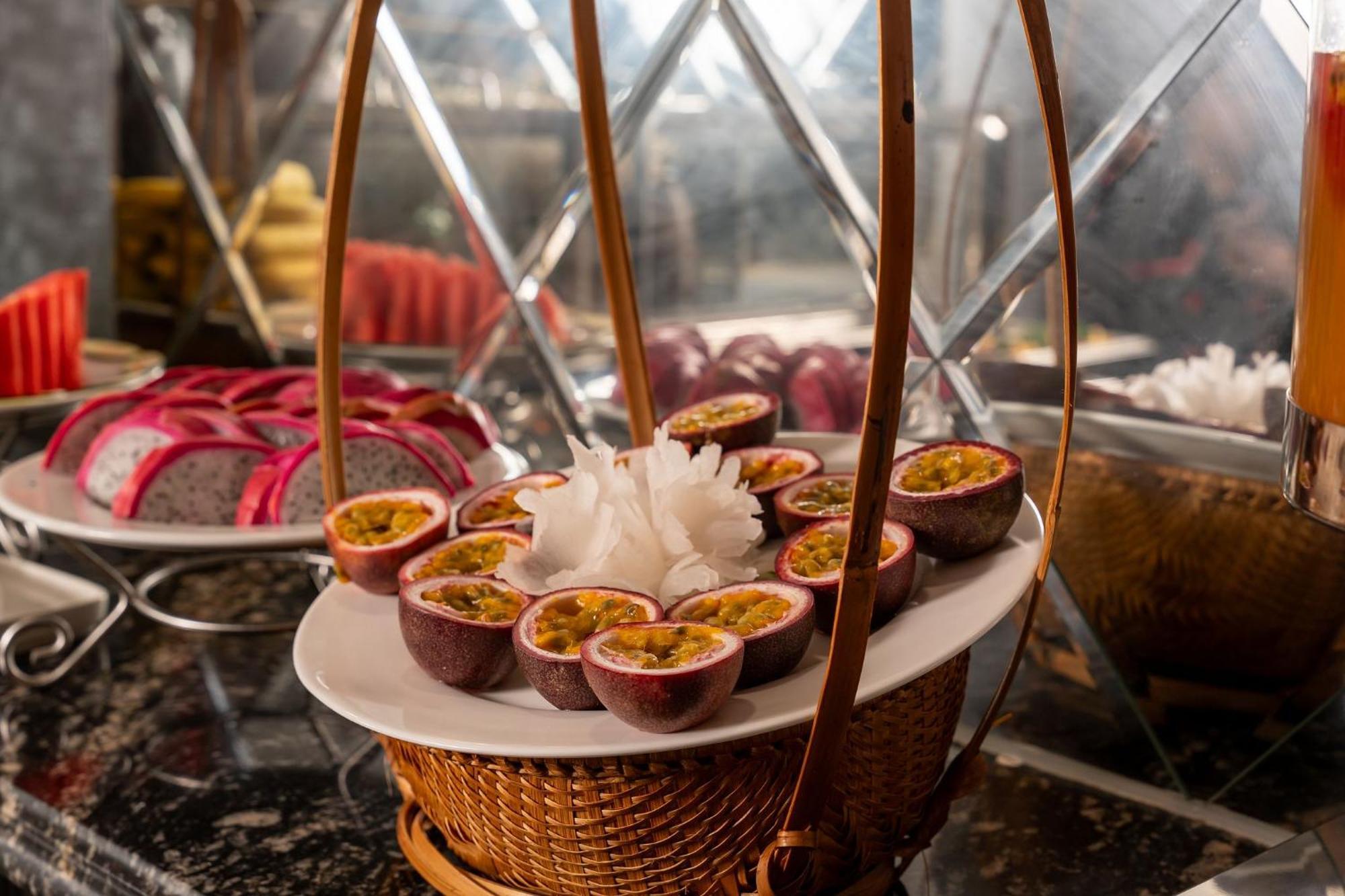 Amara Hanoi Hotel And Spa Bagian luar foto
